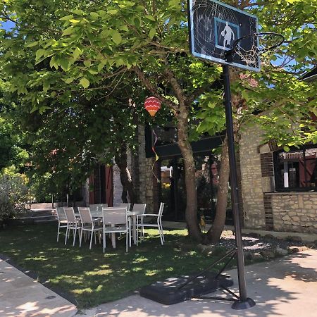 Le Rouge & Blanc Bed & Breakfast Saint-Maurice-le-Vieil Luaran gambar